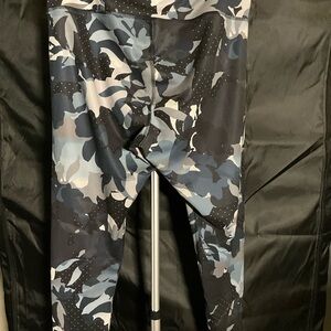 Women’s Camouflage Leggings - Black and Blue